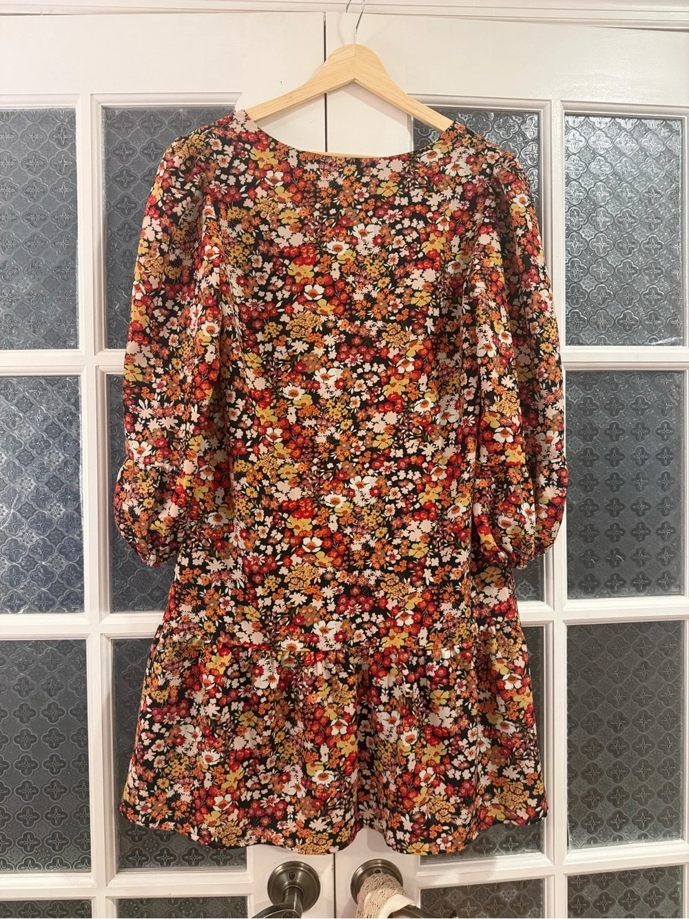 Sugarlips Black Multi Floral Puff-Sleeve Mini Dress - Picture 2 of 3